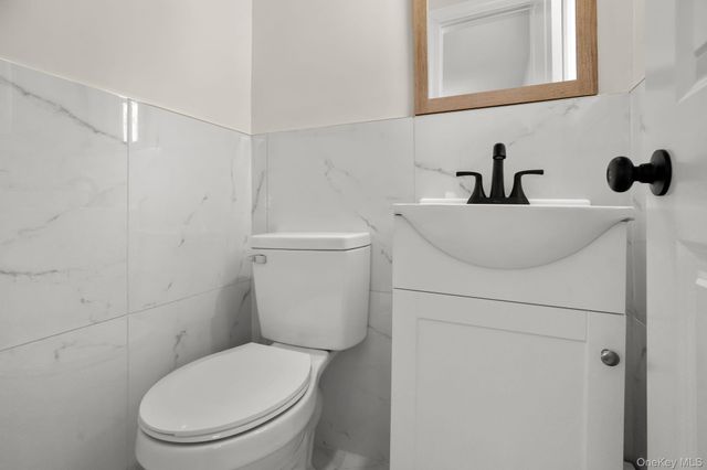 21 Henning Drive, Montrose, NY 10548