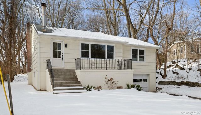 21 Henning Drive, Montrose, NY 10548