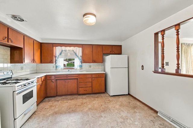 1619 HAROLD STREET, Green Bay, WI 54302