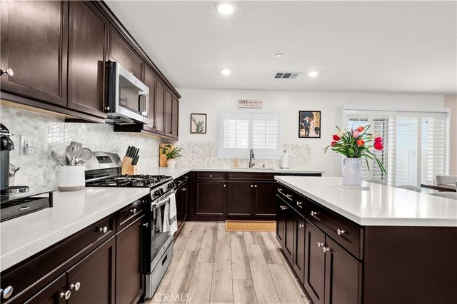 17043 Sugar Hollow Lane, Fontana, CA 92336