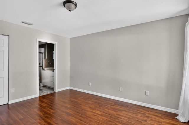 301 Club Circle 208, Boca Raton, FL 33487