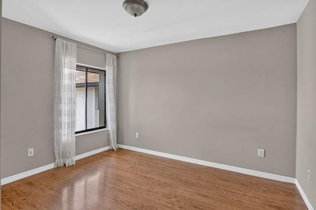 301 Club Circle 208, Boca Raton, FL 33487
