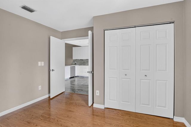 301 Club Circle 208, Boca Raton, FL 33487