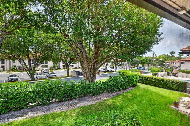 301 Club Circle 208, Boca Raton, FL 33487