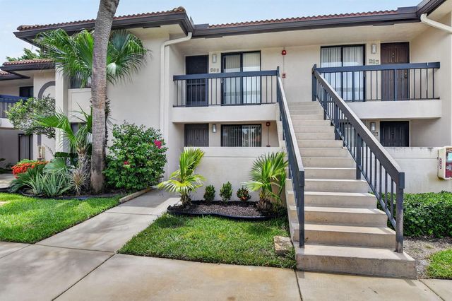 301 Club Circle 208, Boca Raton, FL 33487