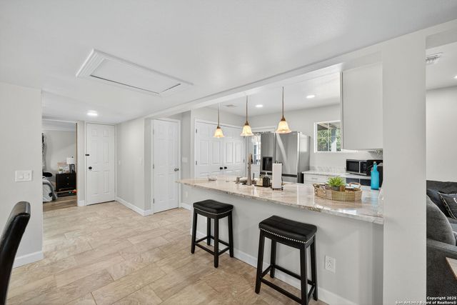 974 S Addison, San Antonio, TX 78264