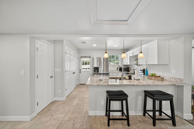 974 S Addison, San Antonio, TX 78264