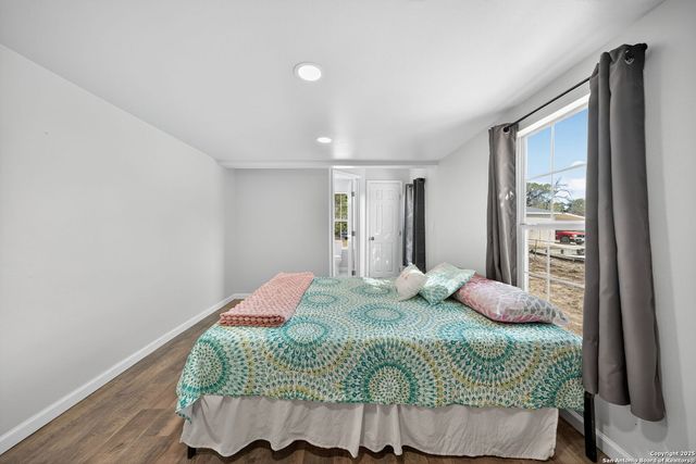 974 S Addison, San Antonio, TX 78264