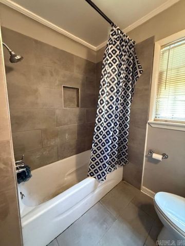 1200 W 31st Avenue, Pine Bluff, AR 71603