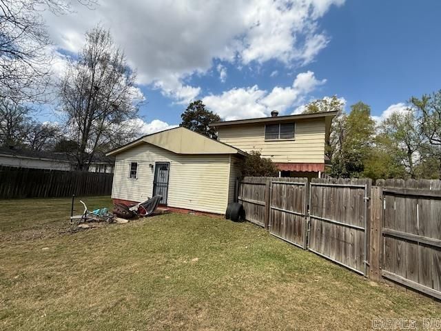 1200 W 31st Avenue, Pine Bluff, AR 71603