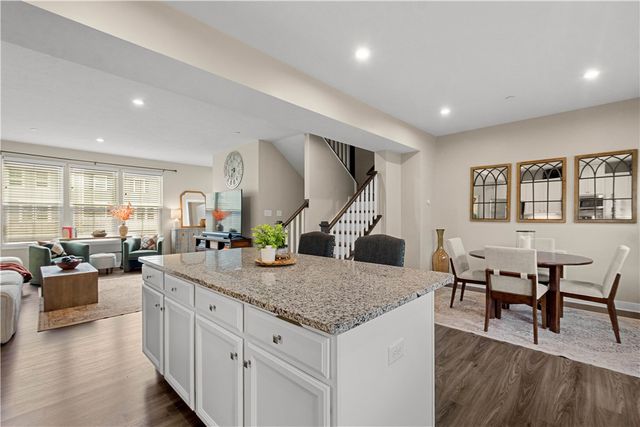 4031 Crown Dr, South Park, PA 15129