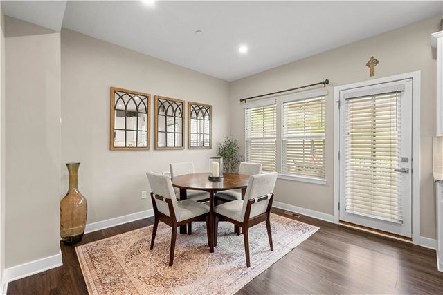 4031 Crown Dr, South Park, PA 15129