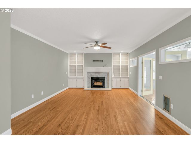 21414 S RICHARD Ct, Oregon City, OR 97045