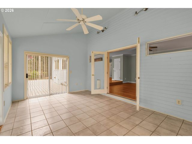 21414 S RICHARD Ct, Oregon City, OR 97045