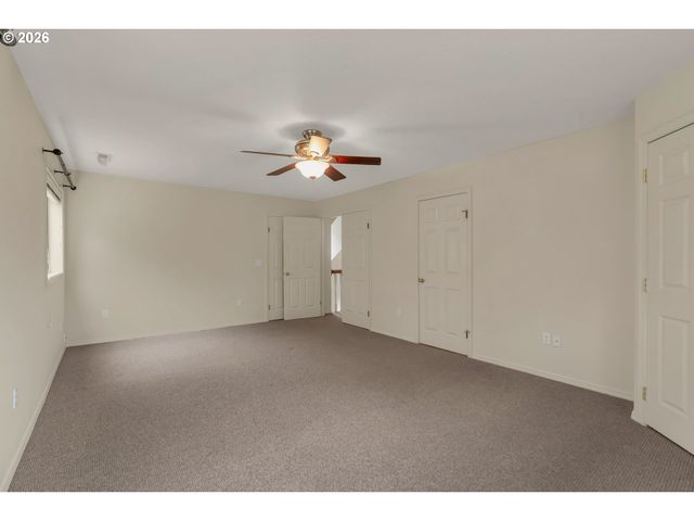 21414 S RICHARD Ct, Oregon City, OR 97045