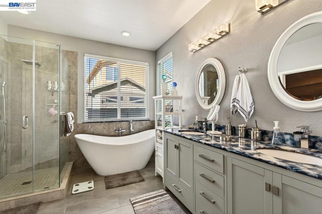 Image 11 of property listing at 469 Monte Oro St, Manteca, CA 95337