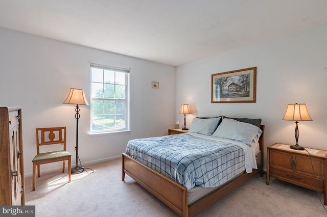 121 WINDING WAY, Telford, PA 18969