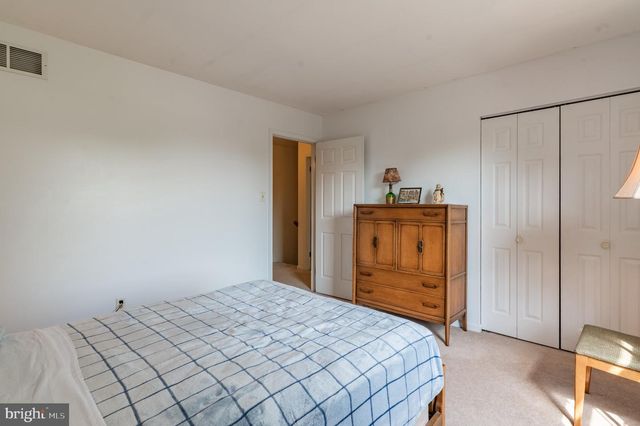 121 WINDING WAY, Telford, PA 18969