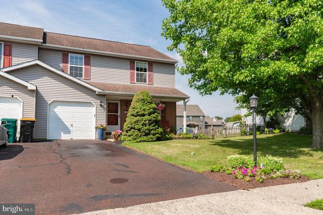 121 WINDING WAY, Telford, PA 18969
