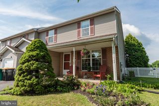 121 WINDING WAY, Telford, PA 18969