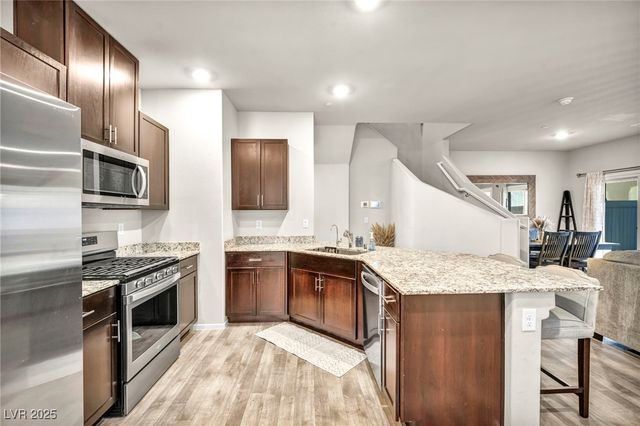 4655 Blaise Avenue 102, North Las Vegas, NV 89084