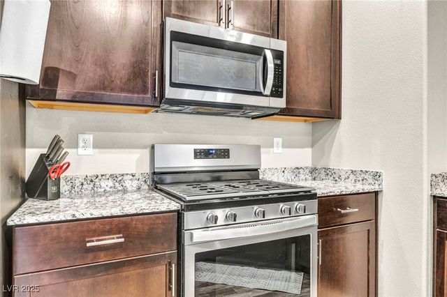 4655 Blaise Avenue 102, North Las Vegas, NV 89084