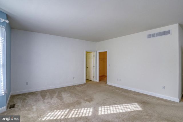 213 NOBLES POND XING, Dover, DE 19904