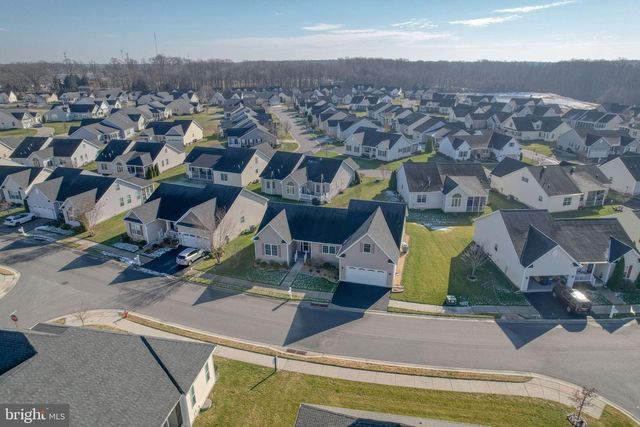 213 NOBLES POND XING, Dover, DE 19904