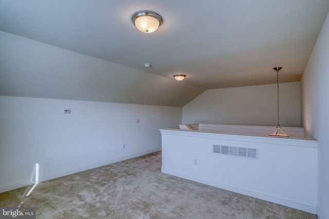 213 NOBLES POND XING, Dover, DE 19904