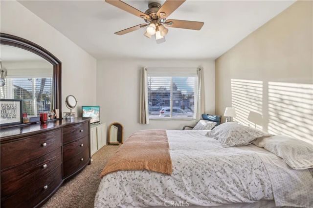 3845 Hollypark, Los Angeles, CA 90039