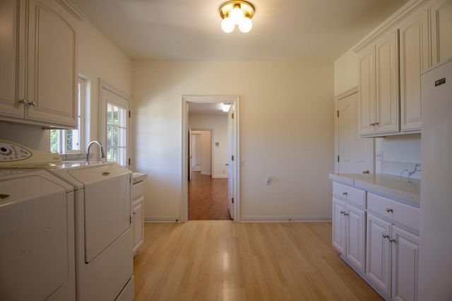 19715 Hale Avenue, Morgan Hill, CA 95037
