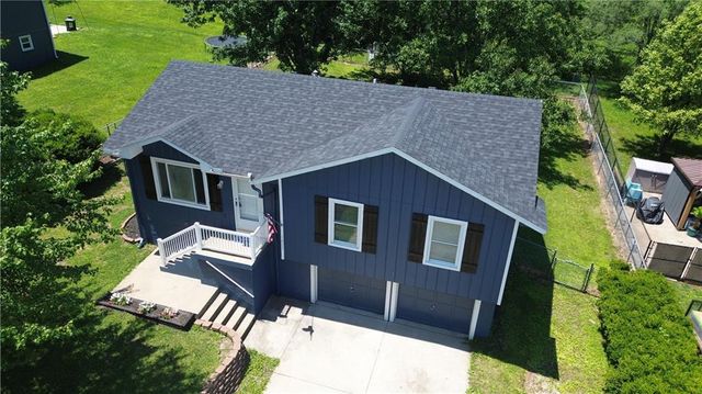 1411 Andrew Street, Pleasant Hill, MO 64080