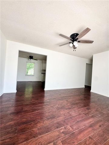 1411 Andrew Street, Pleasant Hill, MO 64080