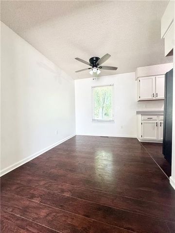 1411 Andrew Street, Pleasant Hill, MO 64080