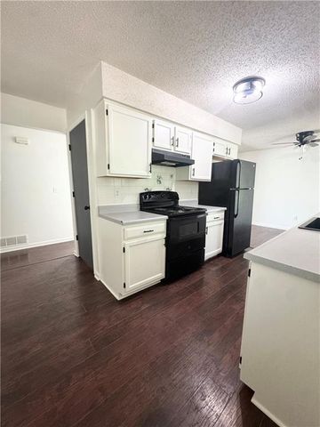 1411 Andrew Street, Pleasant Hill, MO 64080