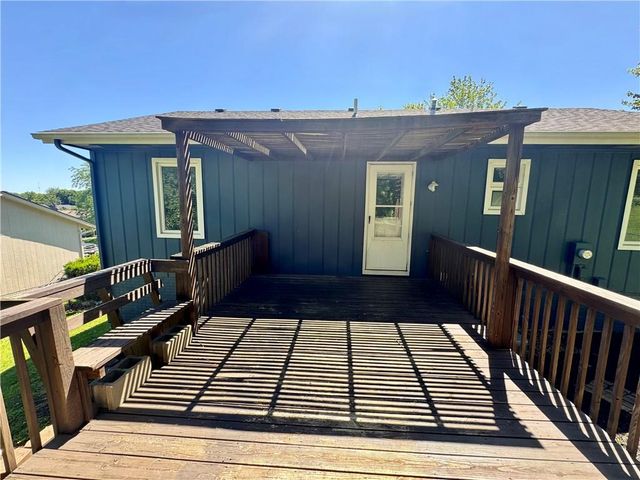 1411 Andrew Street, Pleasant Hill, MO 64080