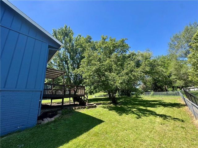 1411 Andrew Street, Pleasant Hill, MO 64080