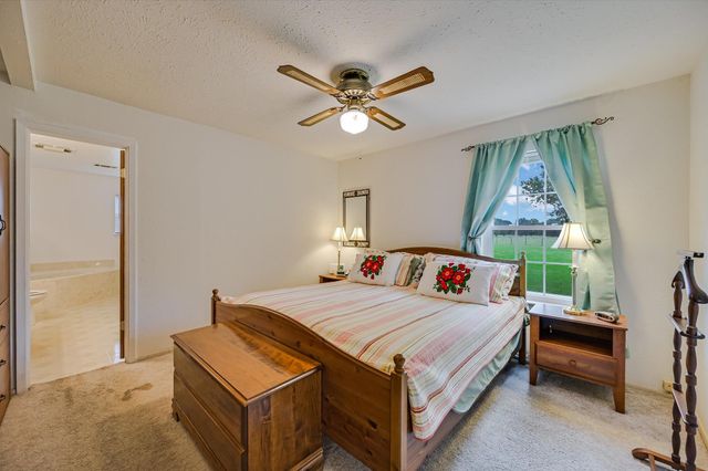 835 Jones ST, Smithville, TX 78957