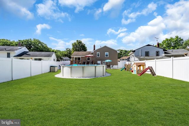 63 VALLEY VIEW RD, Hamilton, NJ 08620