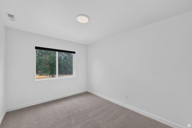2721 S PATRICIA DR, Magna, UT 84044