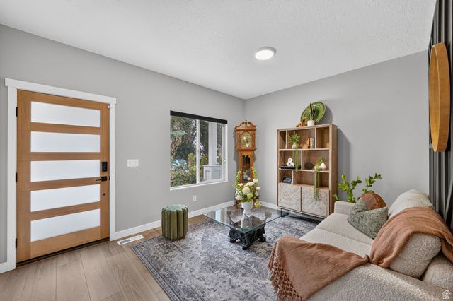 2721 S PATRICIA DR, Magna, UT 84044