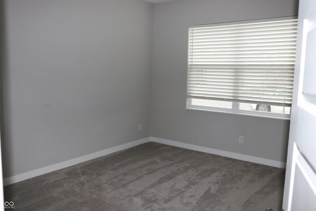 2704 Grassy Branch Drive, Whitestown, IN 46075