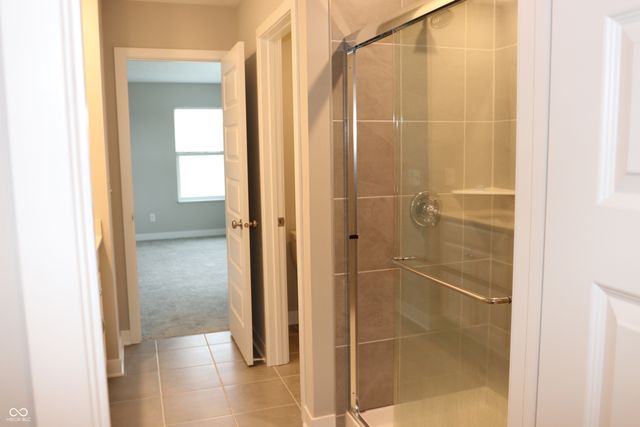 2704 Grassy Branch Drive, Whitestown, IN 46075