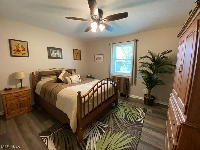 578 FIELDSTONE Drive, Amherst, OH 44001