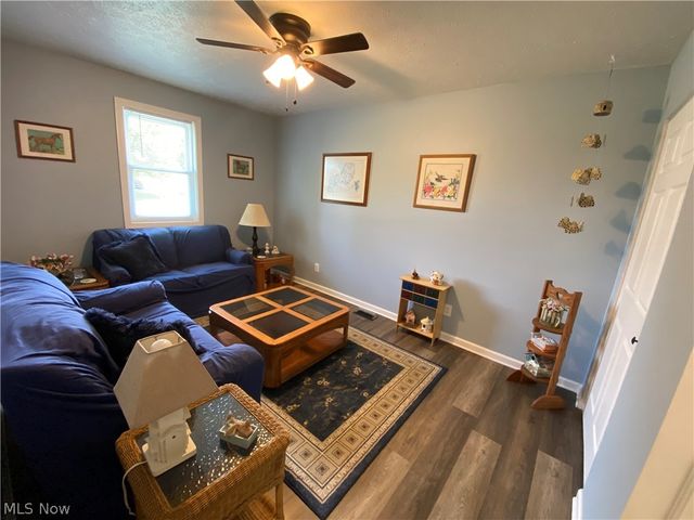 578 FIELDSTONE Drive, Amherst, OH 44001
