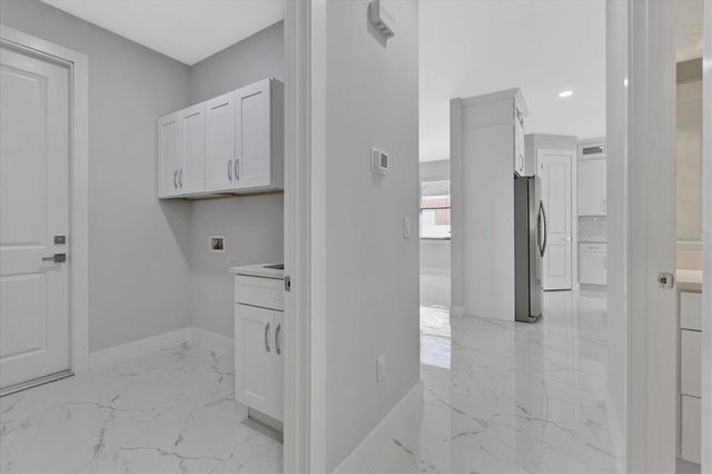 7214 N BLOSSOM AVENUE, Tampa, FL 33614