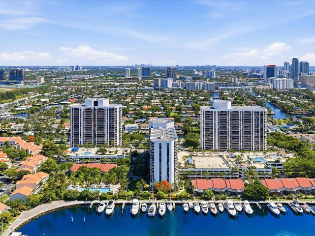 3610 Yacht Club Dr 702, Aventura, FL 33180