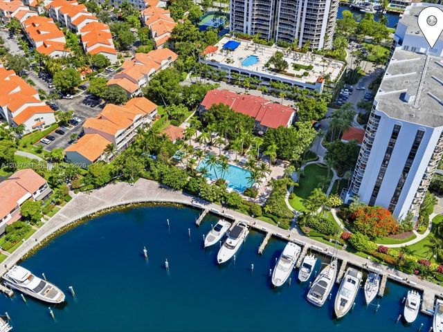 3610 Yacht Club Dr 702, Aventura, FL 33180