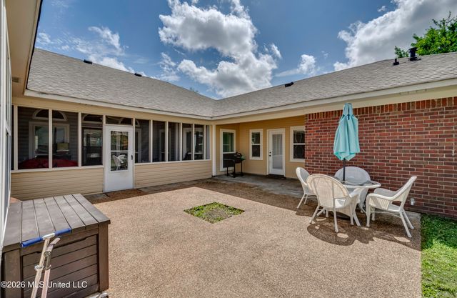 23 Dawnview Drive, Brandon, MS 39042