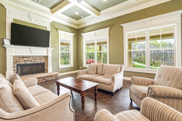 1250 Owen Glen Drive, Blairsville, GA 30512